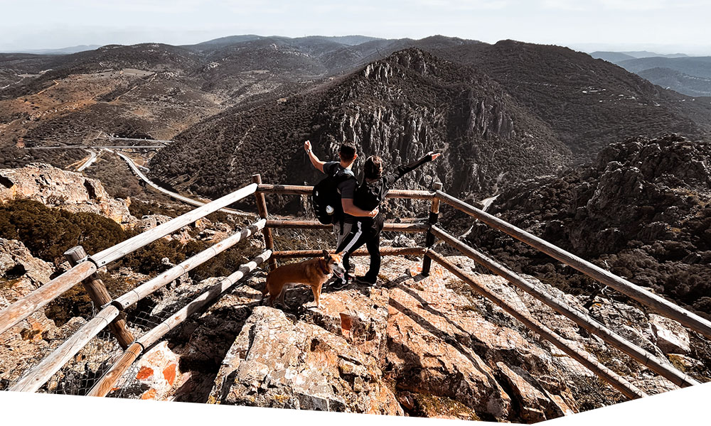 Refugio Collado de la Aviación y Monumento Natural de los Órganos