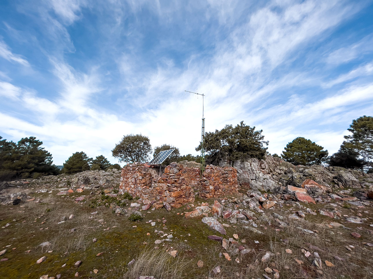Ruinas del antiguo puesto de vigilancia