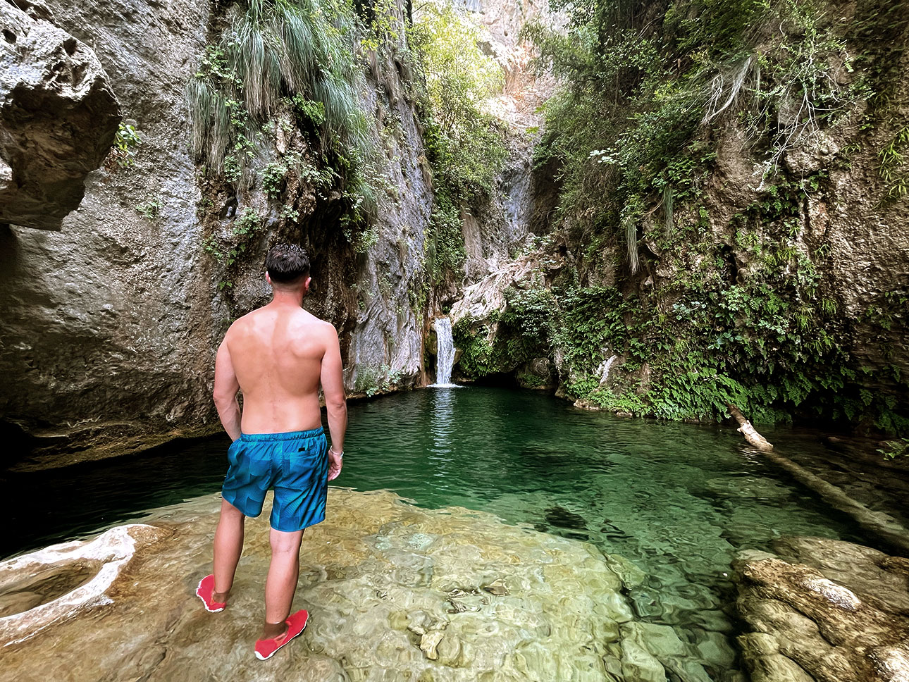 Ricardo en el Charco Verde