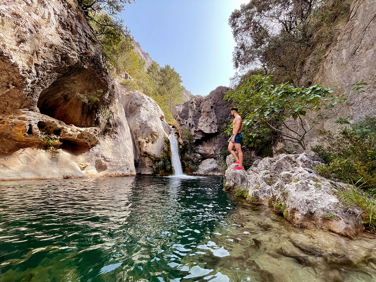 Ricardo en el Charco Azul