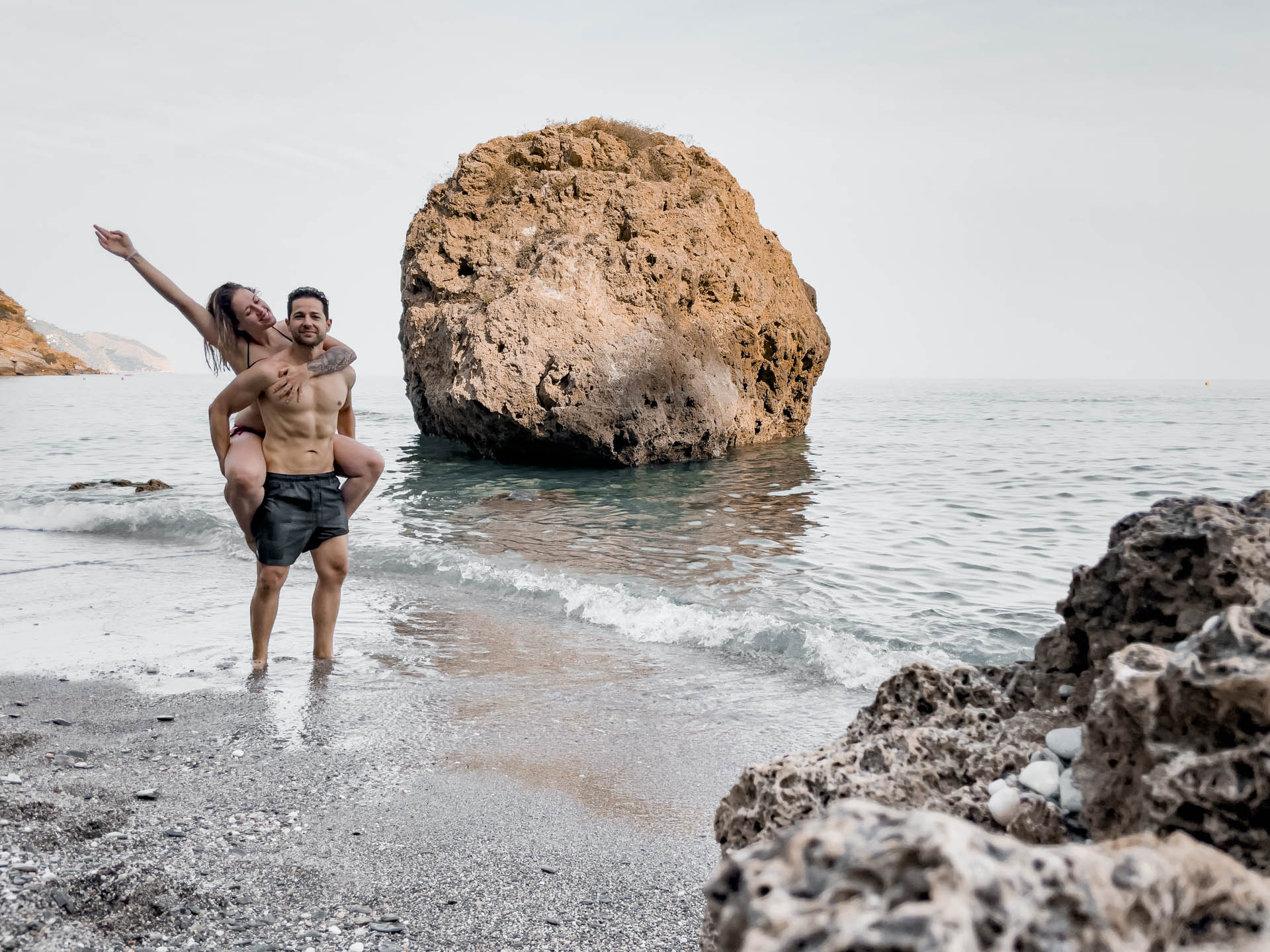 Disfrutando de la Playa de Maro