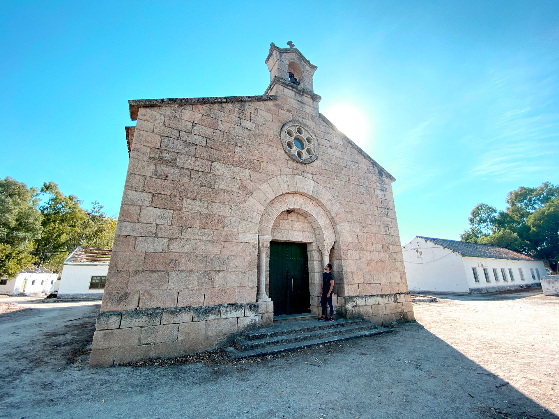 Iglesia del poblado